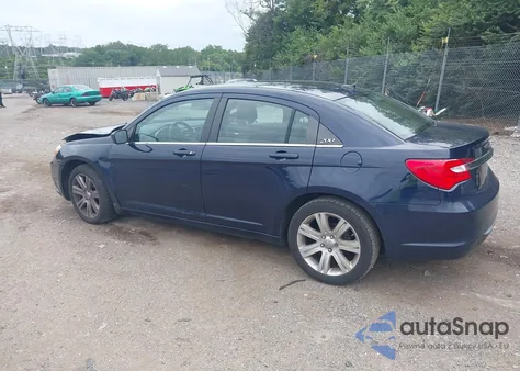 2013 Chrysler 200 Lx from USA, damaged, VIN 1C3CCBABXDN704610